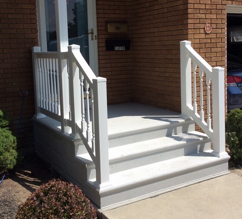 Photo Gallery - Precast Concrete Steps and Iron/Vinyl Railing