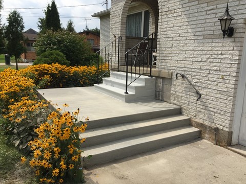 Precast Concrete Steps and Wrought Iron Railings